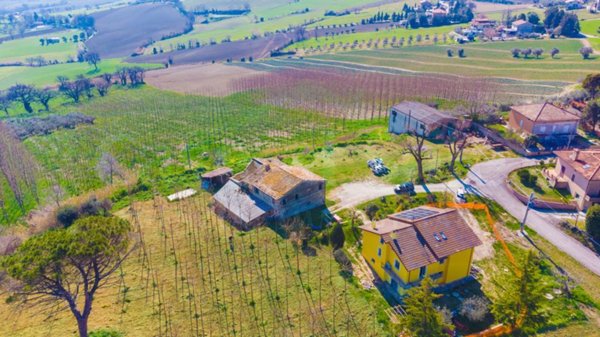 casa indipendente in vendita a Corinaldo in zona Sant'Apollonia