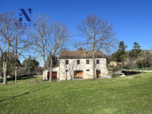 casa indipendente in vendita a Corinaldo in zona Madonna del Piano