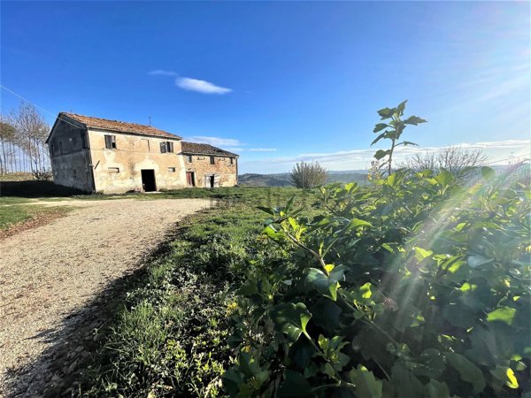 casa indipendente in vendita a Corinaldo in zona Sant'Apollonia