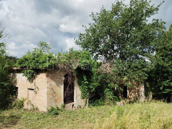 casa indipendente in vendita a Cupramontana in zona Poggio Cupro