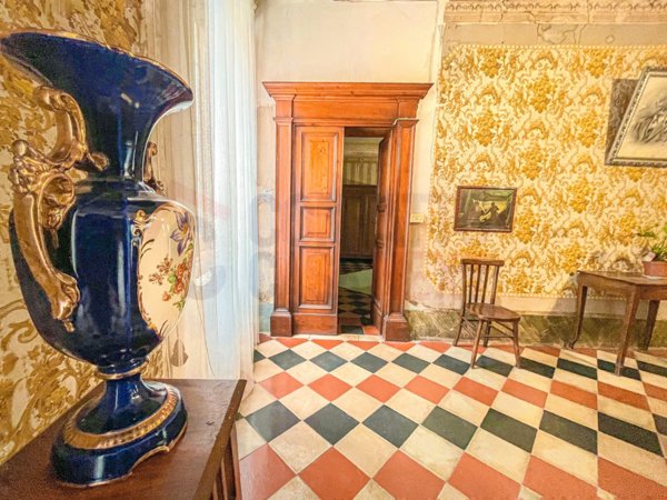 casa indipendente in vendita a Cupramontana