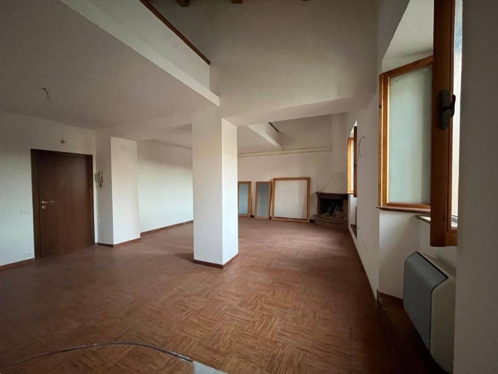 appartamento in vendita a Cupramontana