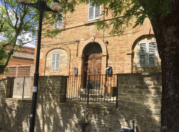 appartamento in vendita a Cupramontana