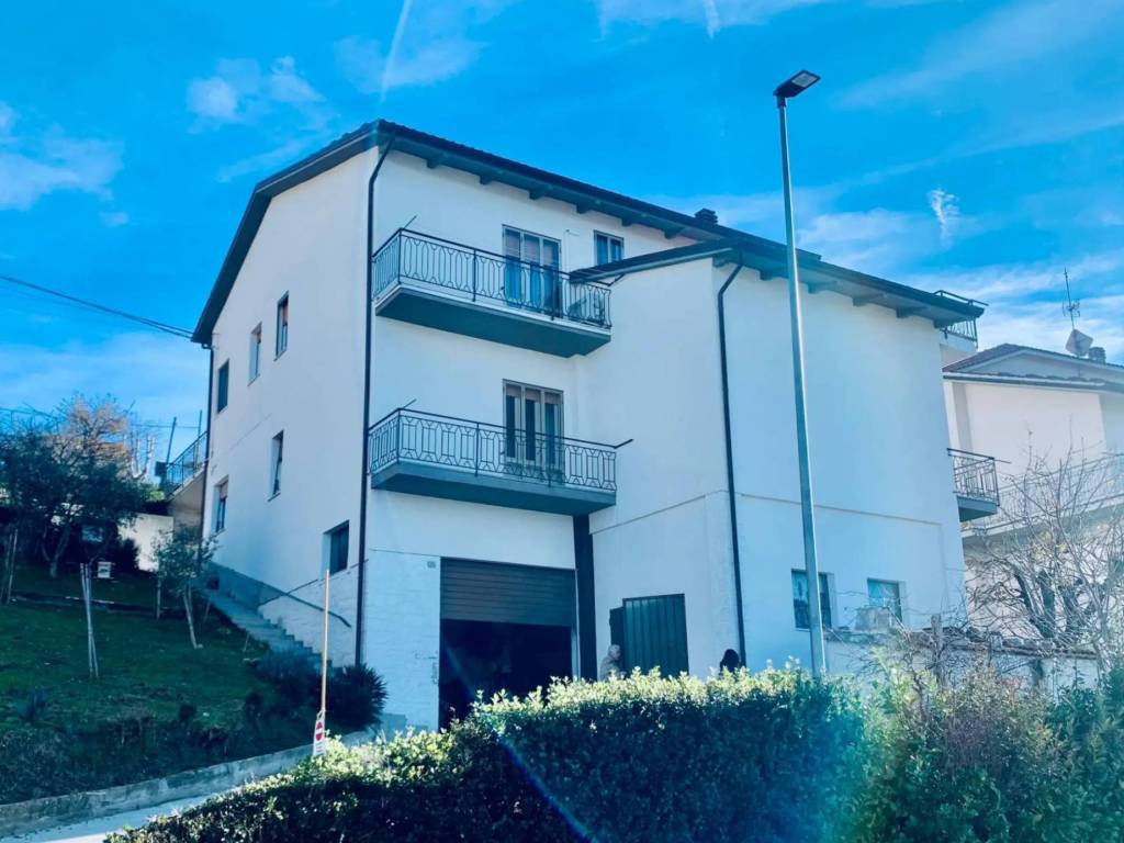 appartamento in vendita a Cupramontana