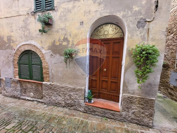 casa indipendente in vendita a Cupramontana in zona Poggio Cupro