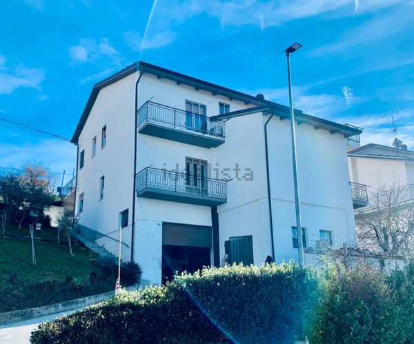 appartamento in vendita a Cupramontana