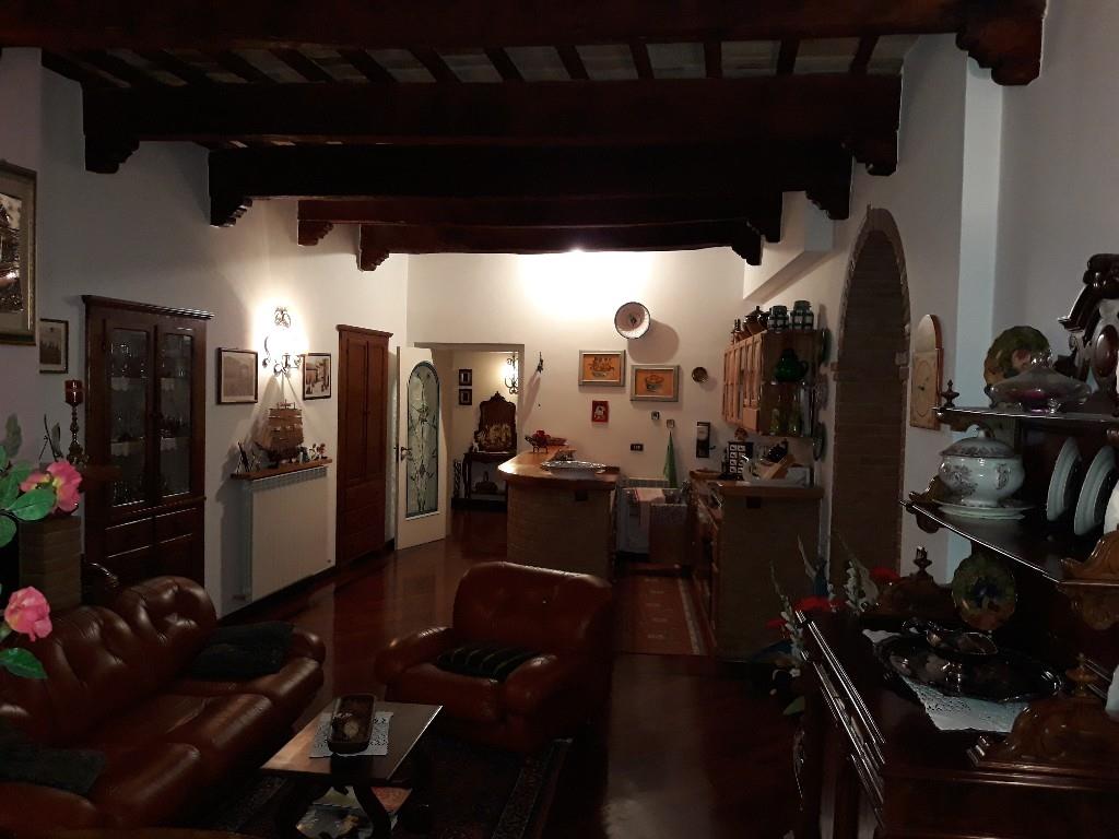 appartamento in vendita a Cupramontana