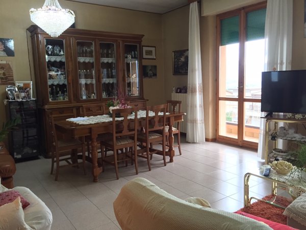 appartamento in vendita a Cupramontana