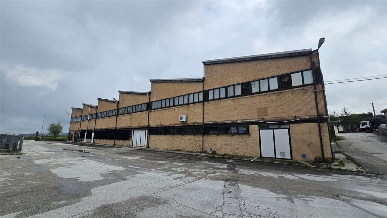 casa semindipendente in vendita a Cupramontana