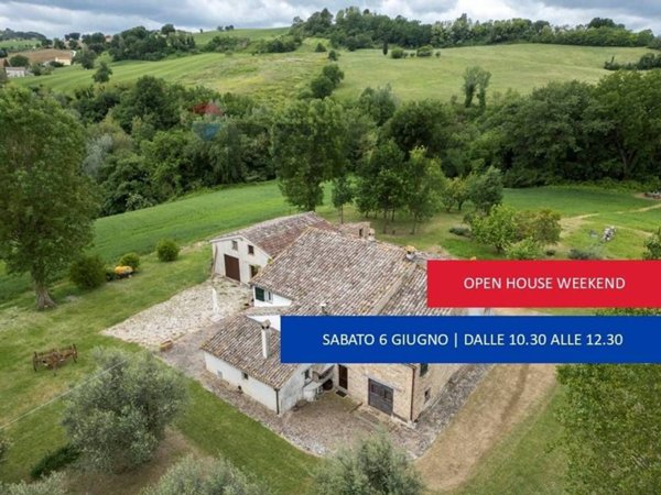 casale in vendita a Cupramontana