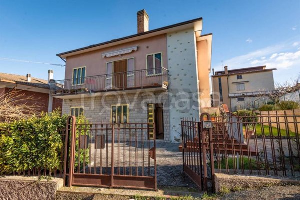 appartamento in vendita a Cupramontana