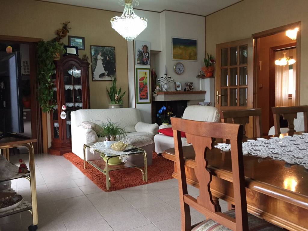 appartamento in vendita a Cupramontana