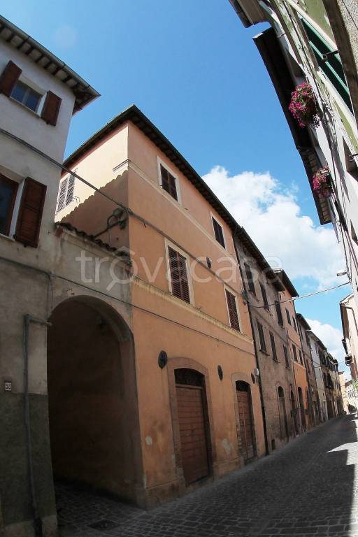 appartamento in vendita a Fabriano