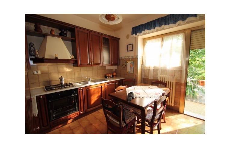 appartamento in vendita a Fabriano in zona Cancelli