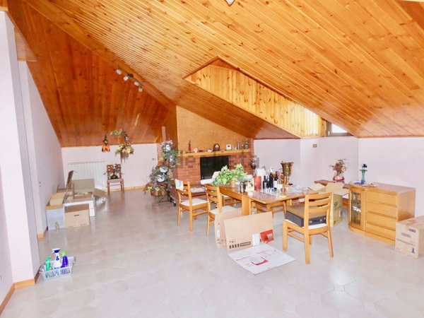 appartamento in vendita a Fabriano