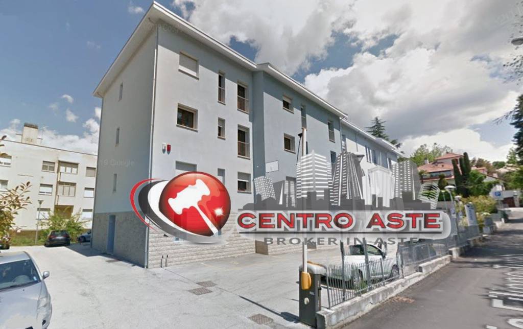 quadrivano in vendita a Fabriano