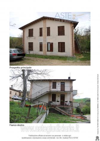 appartamento in vendita a Fabriano in zona Rocchetta