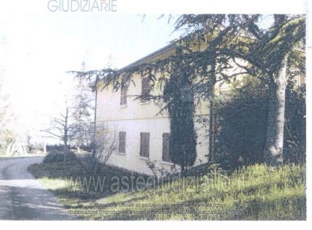 terreno edificabile in vendita a Fabriano