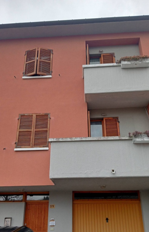 casa indipendente in vendita a Fabriano