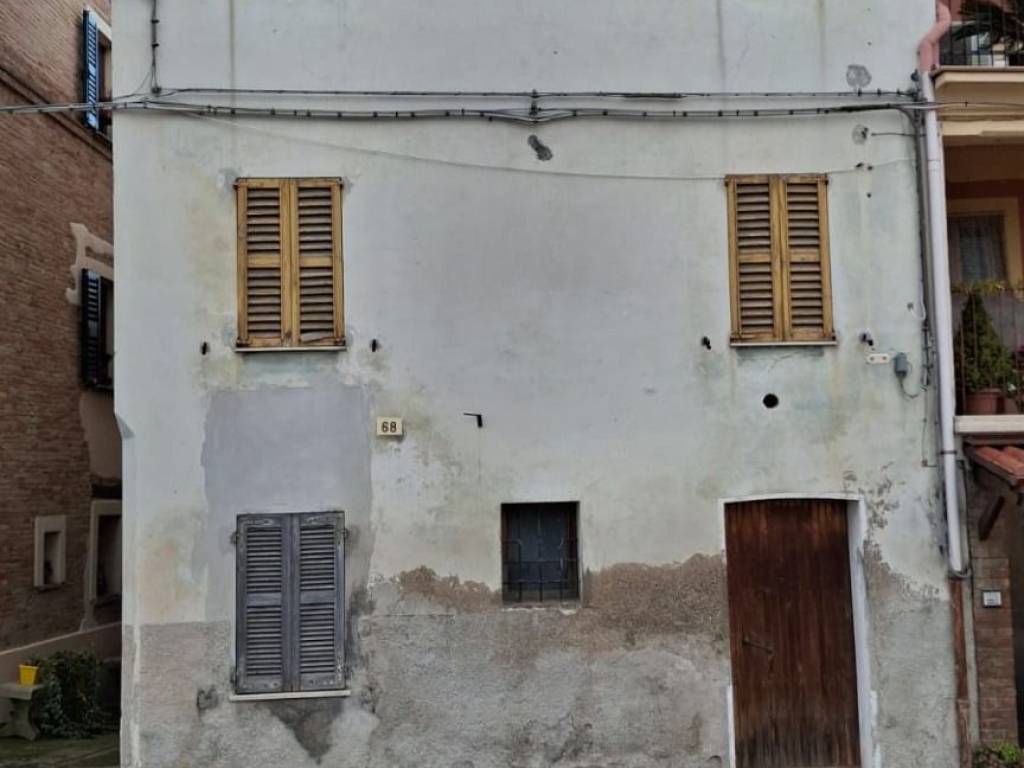 casa semindipendente in vendita a Fabriano in zona San Michele