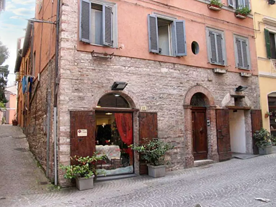 negozio in vendita a Fabriano