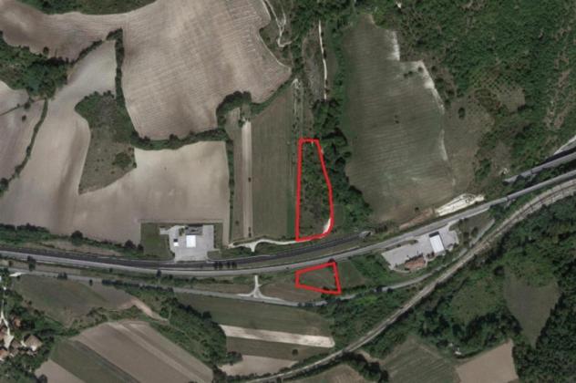 terreno agricolo in vendita a Fabriano in zona Rocchetta
