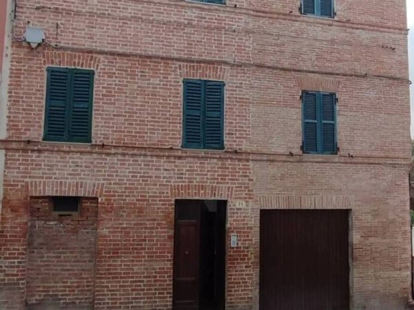 casa indipendente in vendita a Fabriano in zona San Michele