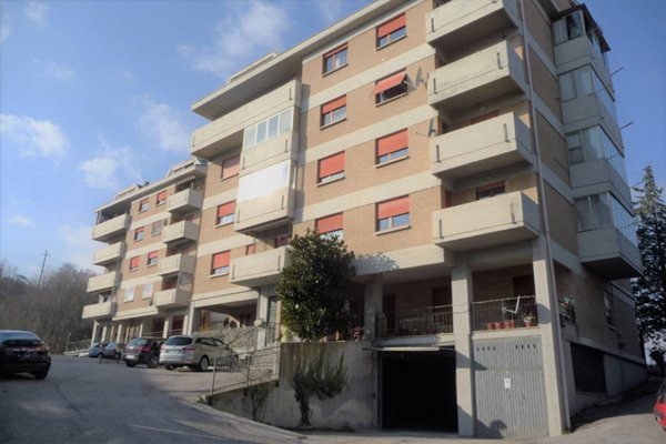 appartamento in vendita a Fabriano