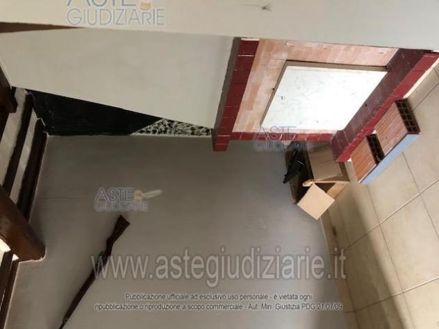 appartamento in vendita a Fabriano in zona Varano