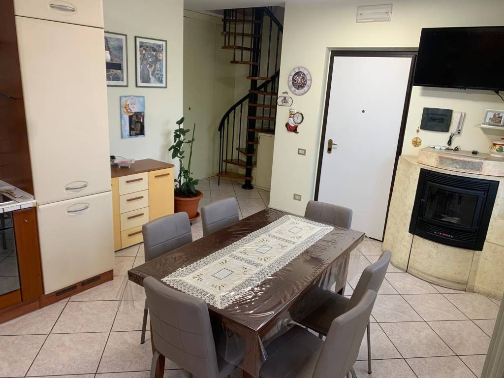 appartamento in vendita a Fabriano