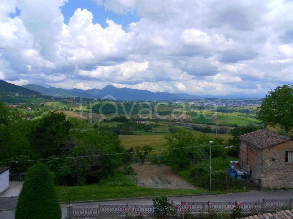 appartamento in vendita a Fabriano in zona San Donato