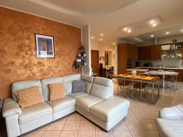 appartamento in vendita a Fabriano