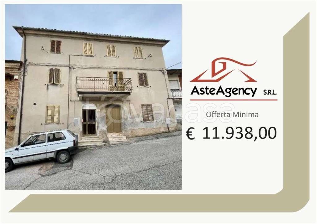 appartamento in vendita a Fabriano in zona Marischio