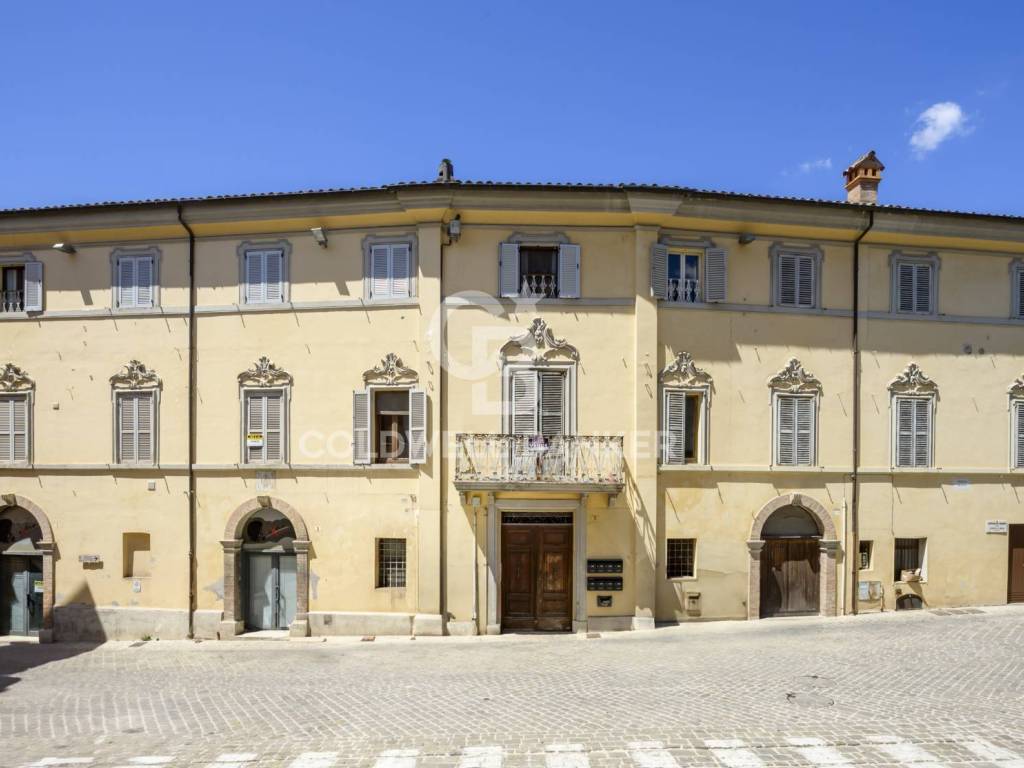 appartamento in vendita a Fabriano in zona Precicchie/Grotte