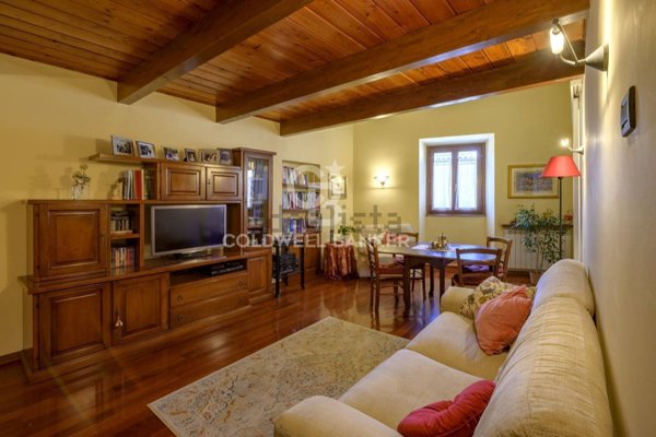 appartamento in vendita a Fabriano in zona Precicchie/Grotte