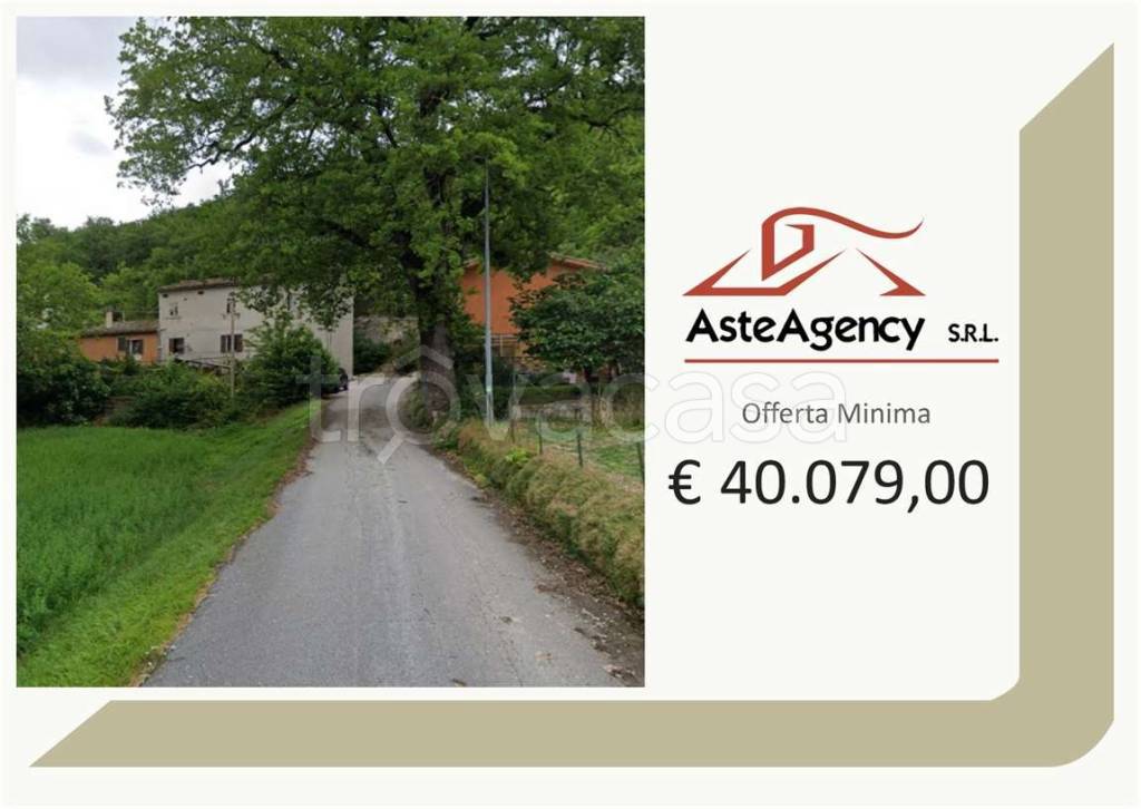 appartamento in vendita a Fabriano in zona Varano