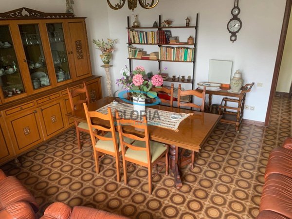 casa indipendente in vendita a Fabriano