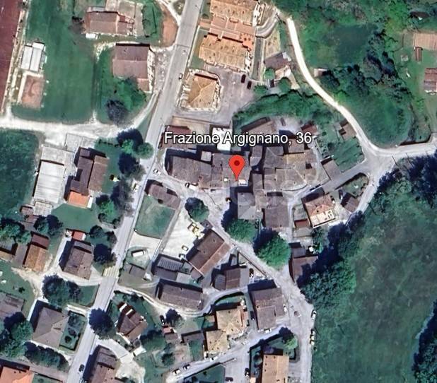 appartamento in vendita a Fabriano in zona Argignano