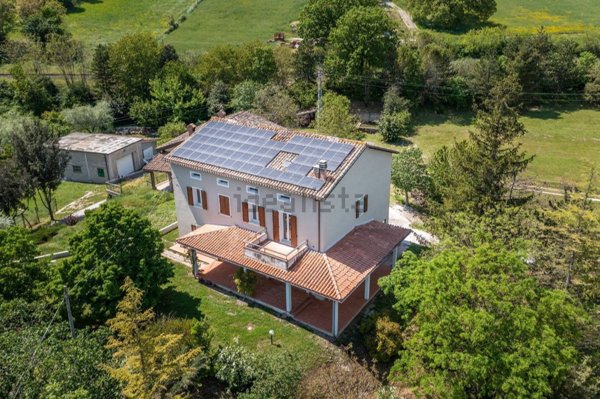 appartamento in vendita a Fabriano