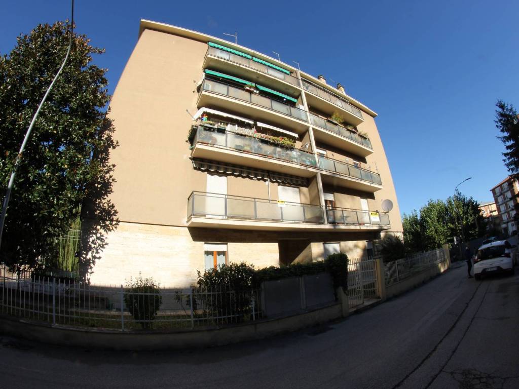 appartamento in vendita a Fabriano