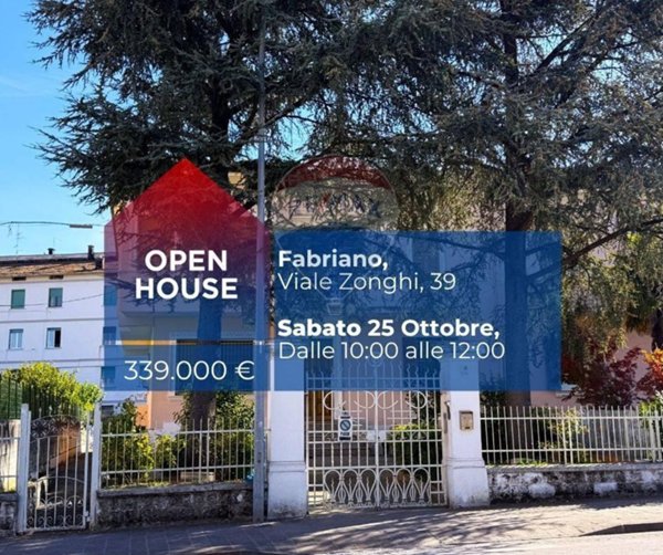 casa indipendente in vendita a Fabriano