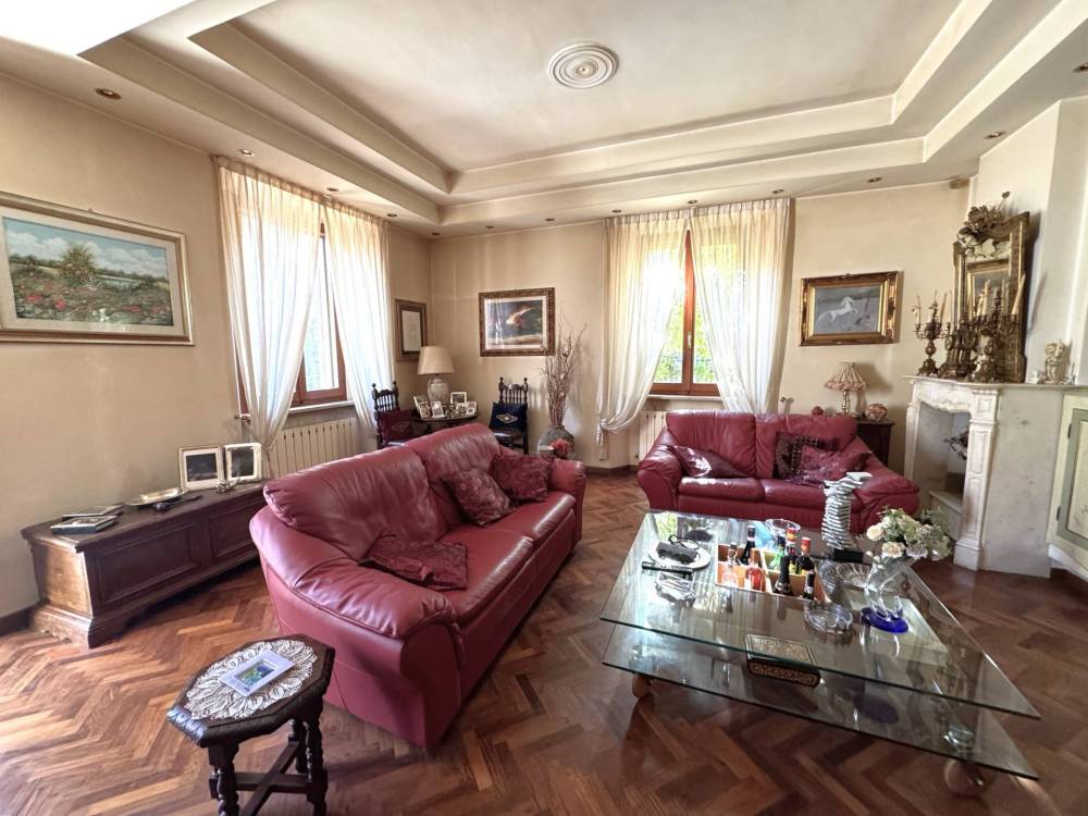casa semindipendente in vendita a Fabriano