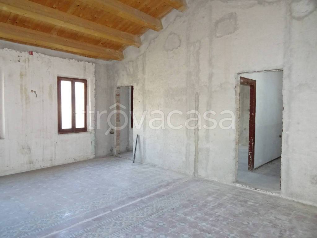 appartamento in vendita a Fabriano