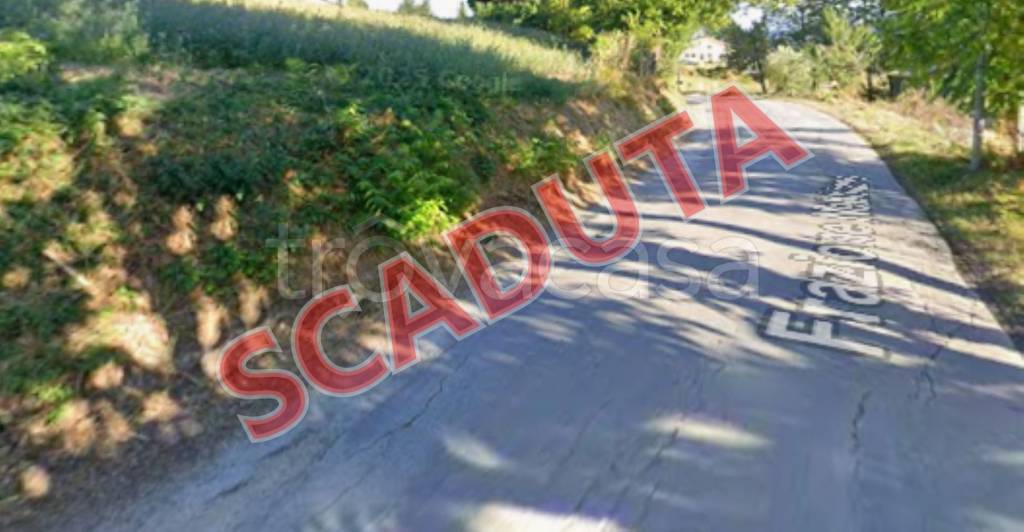 appartamento in vendita a Fabriano in zona Nebbiano