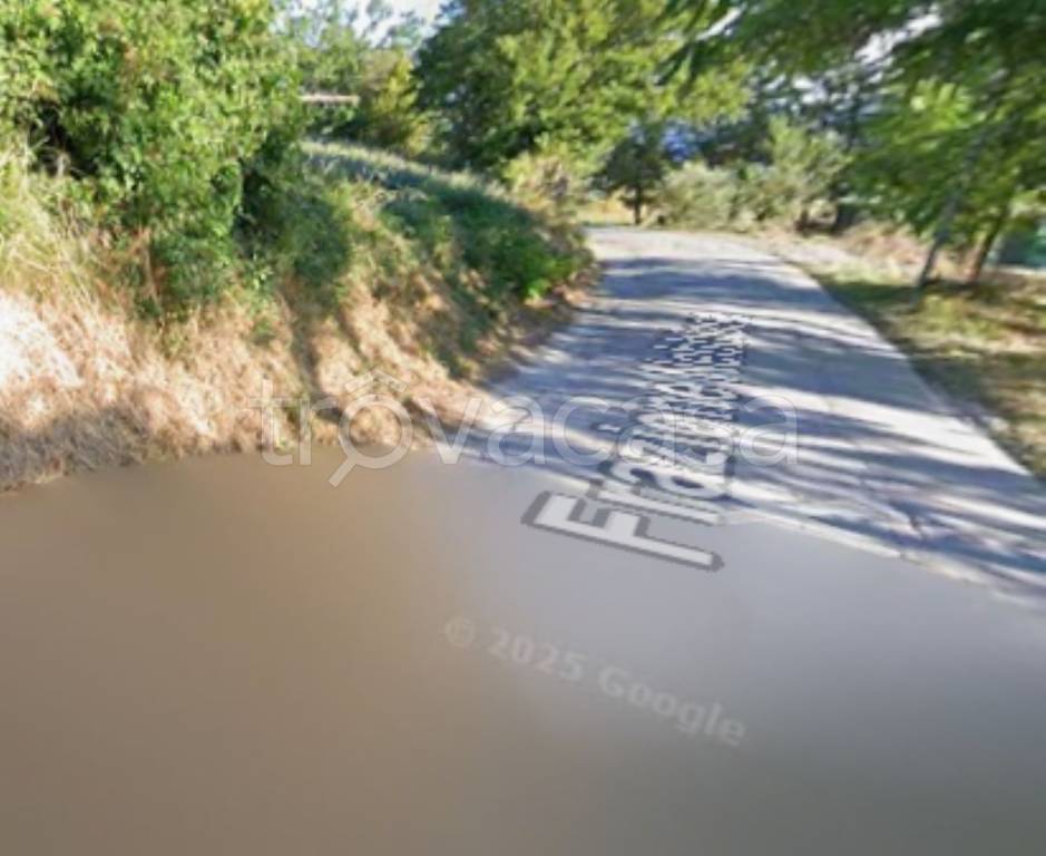 terreno agricolo in vendita a Fabriano in zona Nebbiano