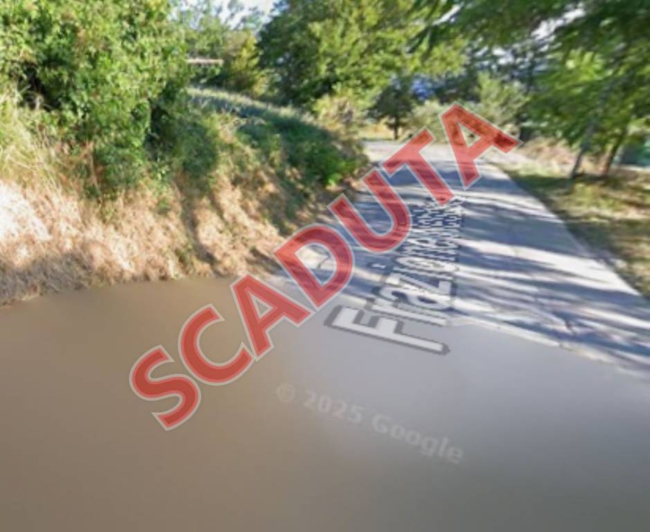 terreno agricolo in vendita a Fabriano in zona Nebbiano