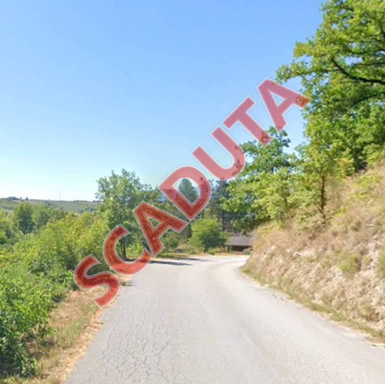 locale commerciale in vendita a Fabriano in zona Rocchetta