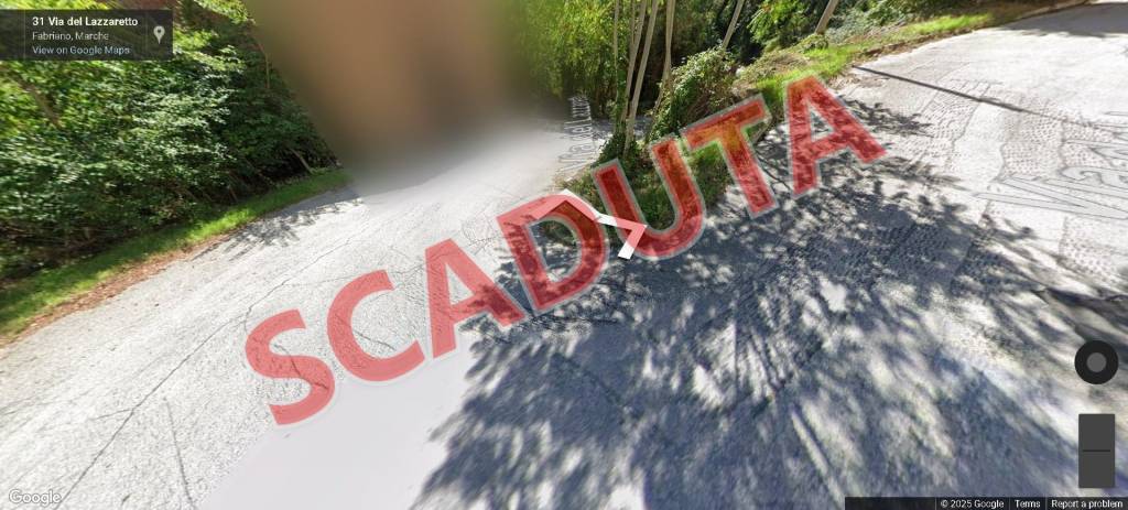 locale commerciale in vendita a Fabriano