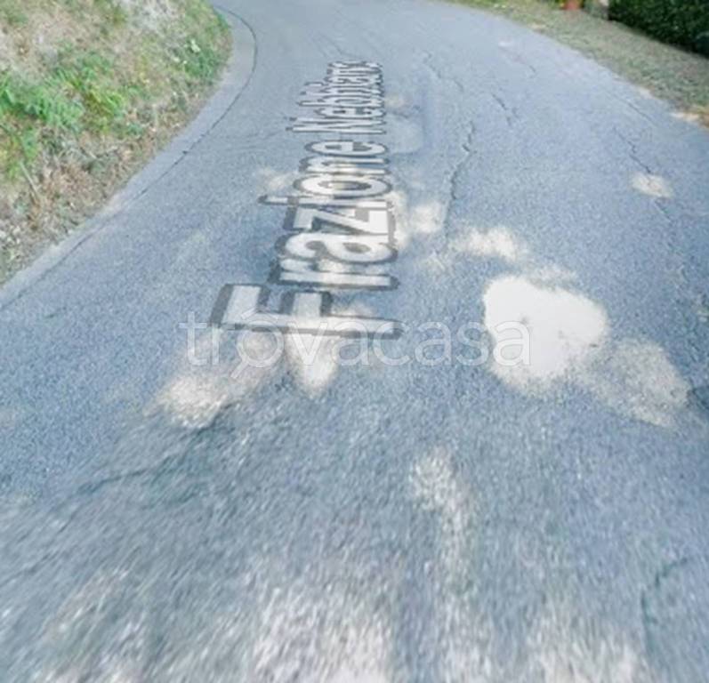 appartamento in vendita a Fabriano in zona Nebbiano