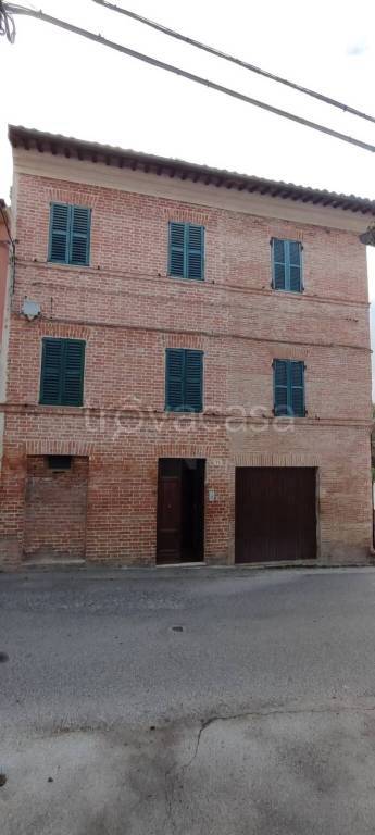 casa indipendente in vendita a Fabriano in zona San Michele